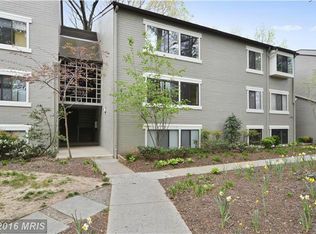 11727 Ledura Ct APT 102, Reston, VA 20191