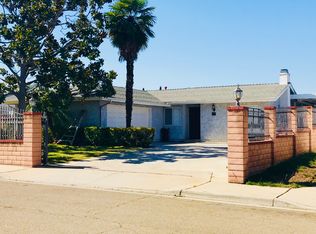 809 La Strada Dr, Fallbrook, CA 92028