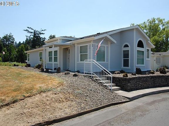 2nd image of 17401 SE 39th St Unit 34