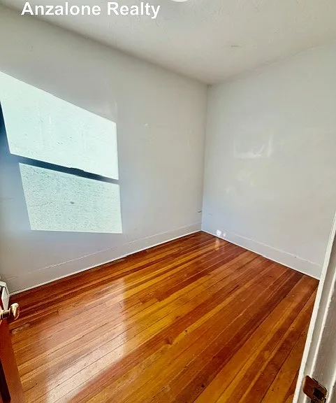 9 Thacher Ct #1 — Photo 10