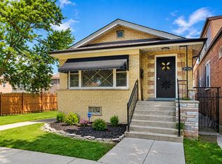 2524 W 45th St, Chicago, IL 60632