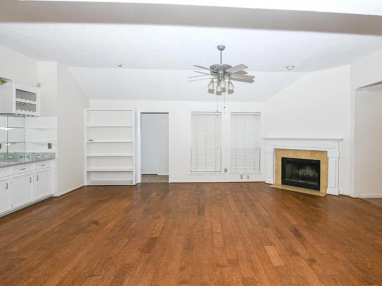 14819 Chetland Place Dr — Photo 2