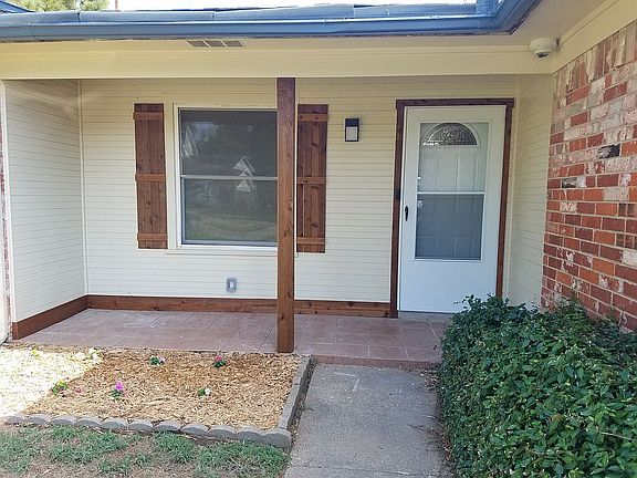 2nd image of 1920 Chattanooga Dr