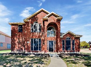 7521 Fairfield Dr, Rowlett, TX 75089