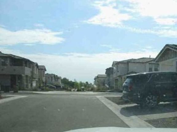 Exterior Neighborhood (street photo)