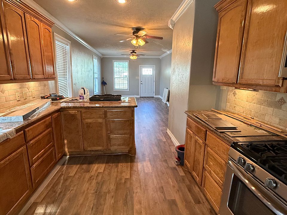 kitchen and living area - small bar