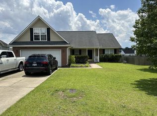 590 Americana Dr, Raeford, NC 28376