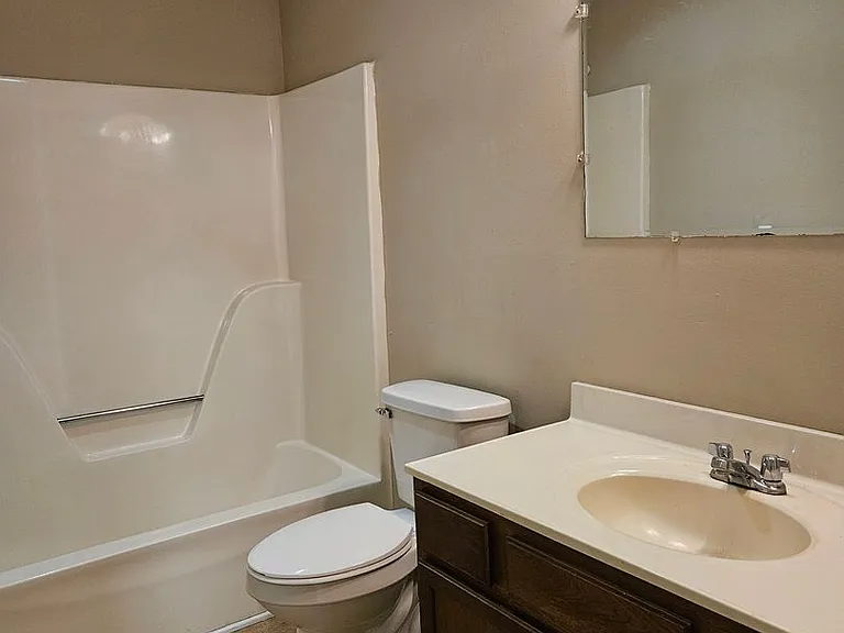 1322 Dale Dr — Photo 8