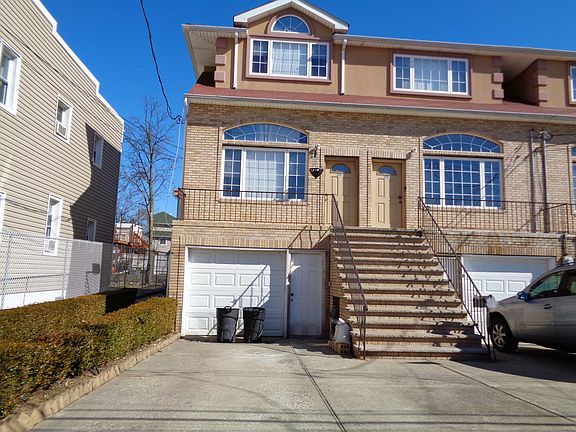 3rd image of 11 Doty Ave