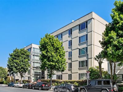 9950 Durant Dr Unit 208, Beverly Hills, CA, 90212