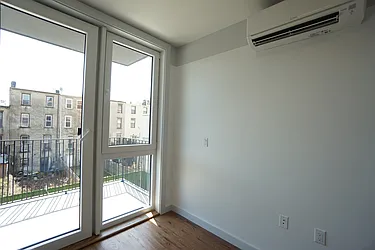 Rented by Rennit Inc.