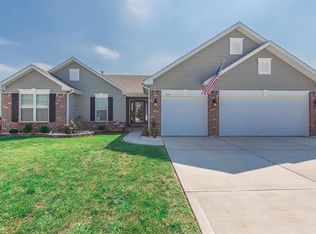 420 Shady River Dr, O'Fallon, MO 63366