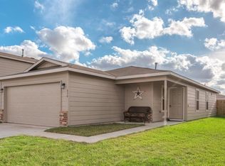 834 Salado Slough Ln, Rosenberg, TX 77471