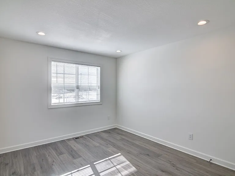 Dawes Place Townhomes — Photo 103