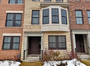 20401 Codman Dr, Ashburn, VA 20147