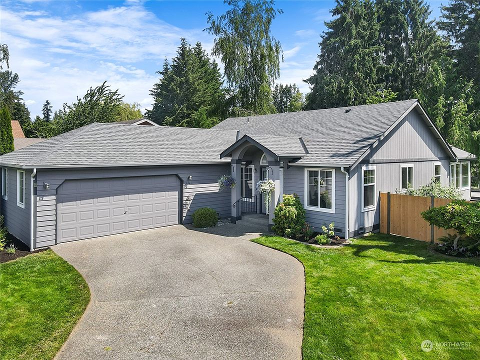 1st image of 1711 Meadow Place