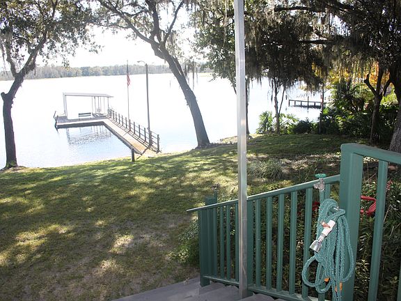 3rd image of 139 Bakers Acres Dr
