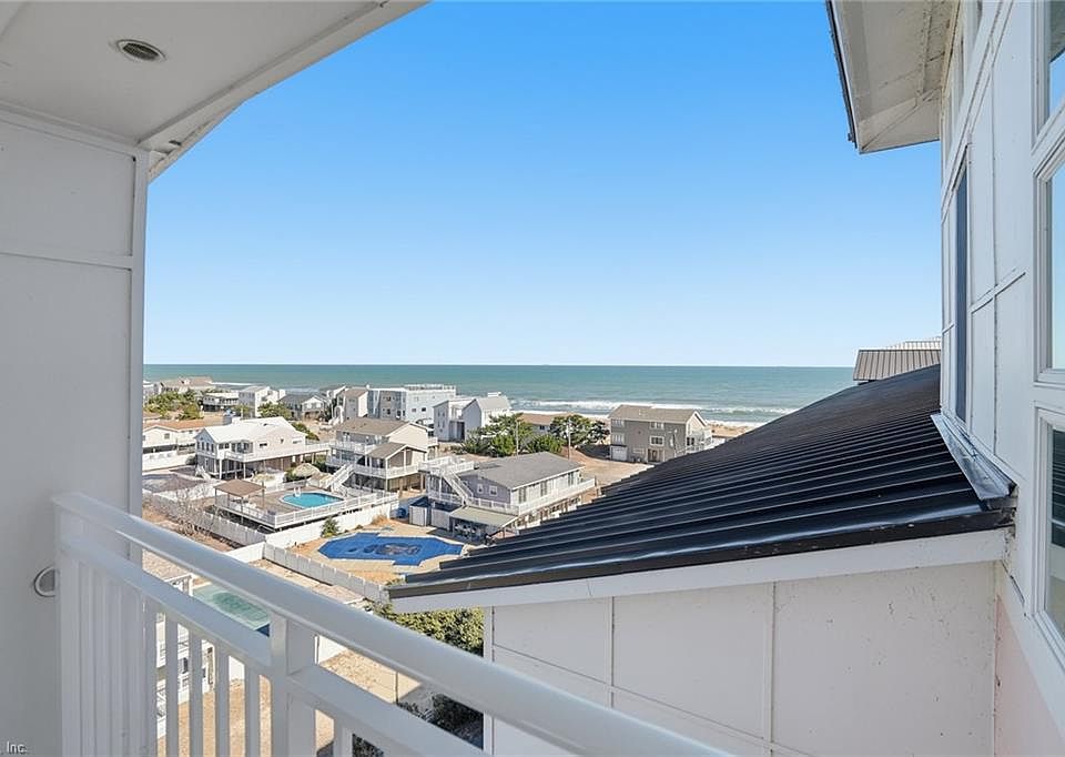 1st image of 3700 Sandpiper Rd APT 417