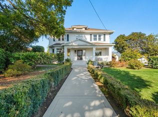 1000 Green Valley Rd, Watsonville, CA 95076