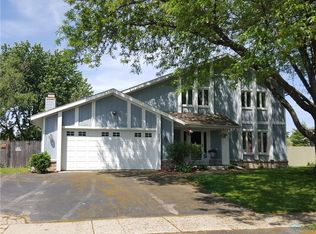 26585 Sheringham Rd, Perrysburg, OH 43551