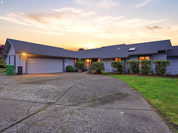 2nd image of 29885 Riverview Dr