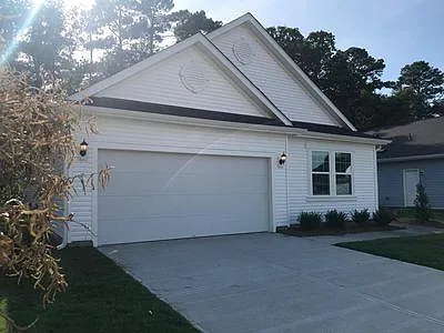1141 Noor Ln