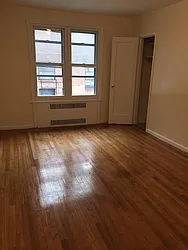 Rented by Roberto Guilbet, LREB