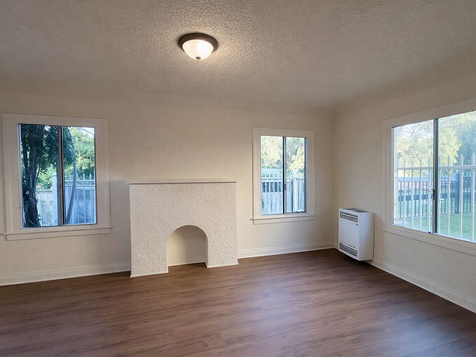 1st image of 5078 W 20th St #5078
