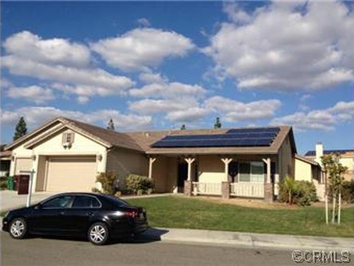 2nd image of 23890 Nutwood Way