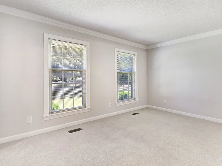 235 S Spence Ave — Photo 12