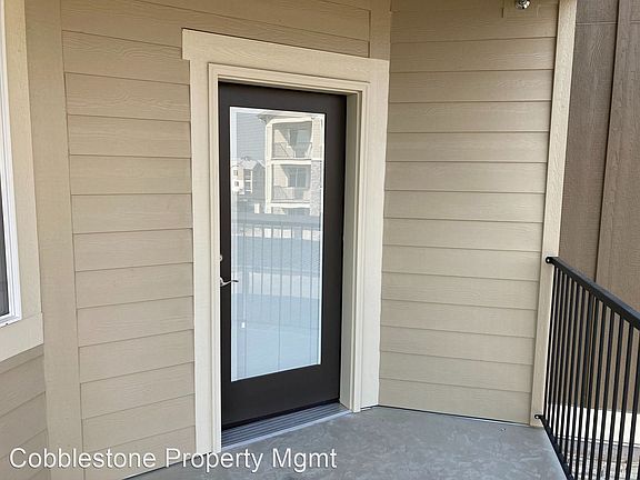 4th image of 1711 S Grand Fork Way #8955776