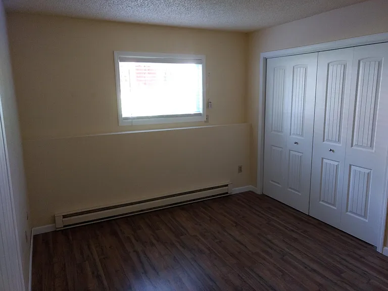 2404 Southhills Dr #2 — Photo 9