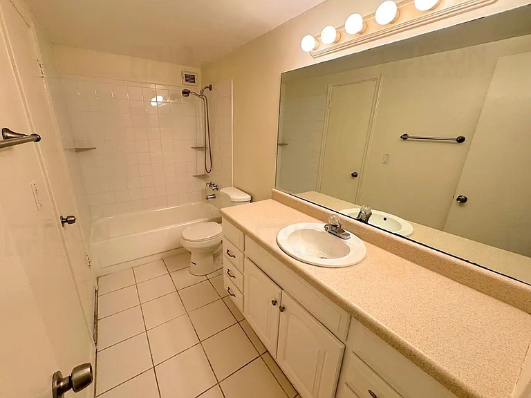 2060 NW 48th Ter #216 — Photo 6
