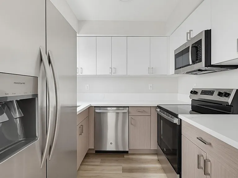 3650 Newton — Photo 17