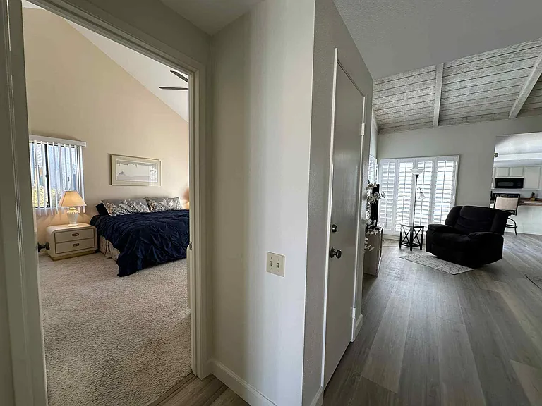 2350 E Miramonte Cir #E — Photo 11