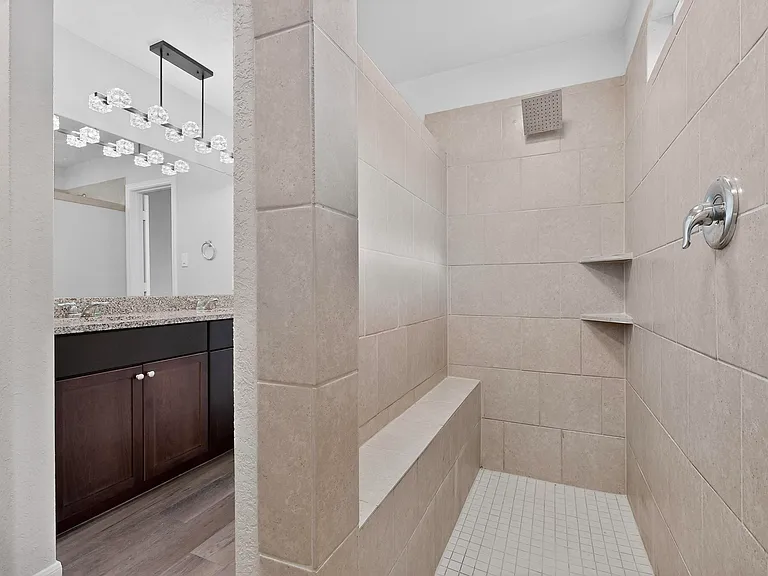 6806 Bale Rdg — Photo 20