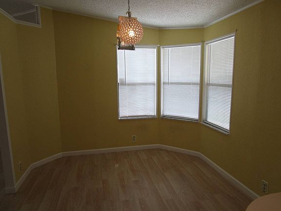 3rd image of 19667 Pandora Cir