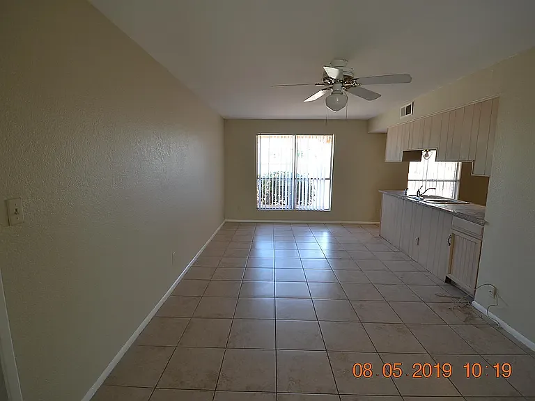 1431 W Behrend Dr — Photo 8