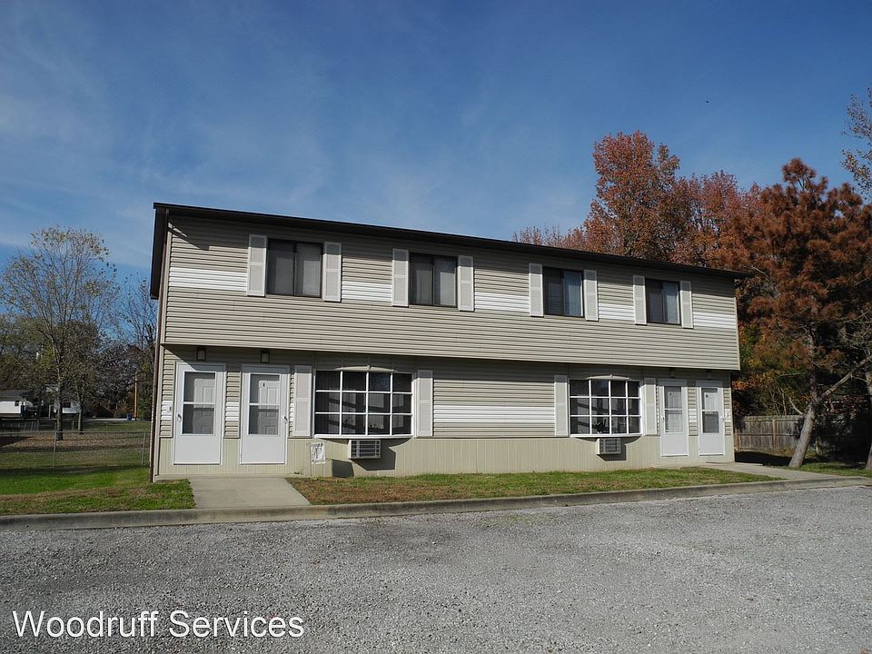 1st image of 505 N Hickory St APT 8