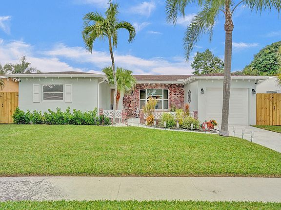 3rd image of 241 NW 80th Avenue