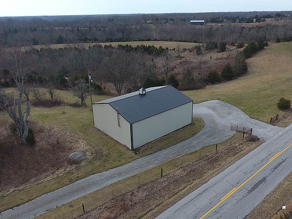 4th image of 3505 Highway 330