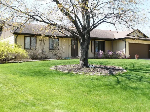 11468 Yucca St NW, Coon Rapids, MN 55433