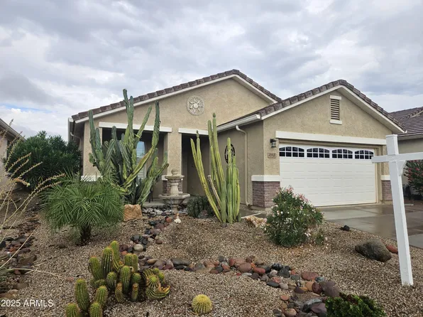 202 W TWIN PEAKS Parkway, San Tan Valley, AZ 85143
