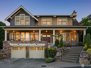 8241 Lakemont Dr NE, Seattle, WA 98115