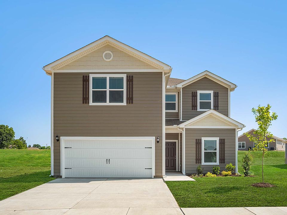 The Driftwood is a spacious 5-bedroom home at Honey Farms