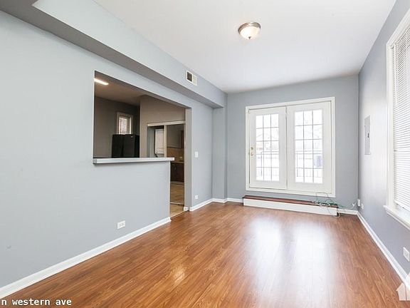 3rd image of 4335 N Western Ave #1826