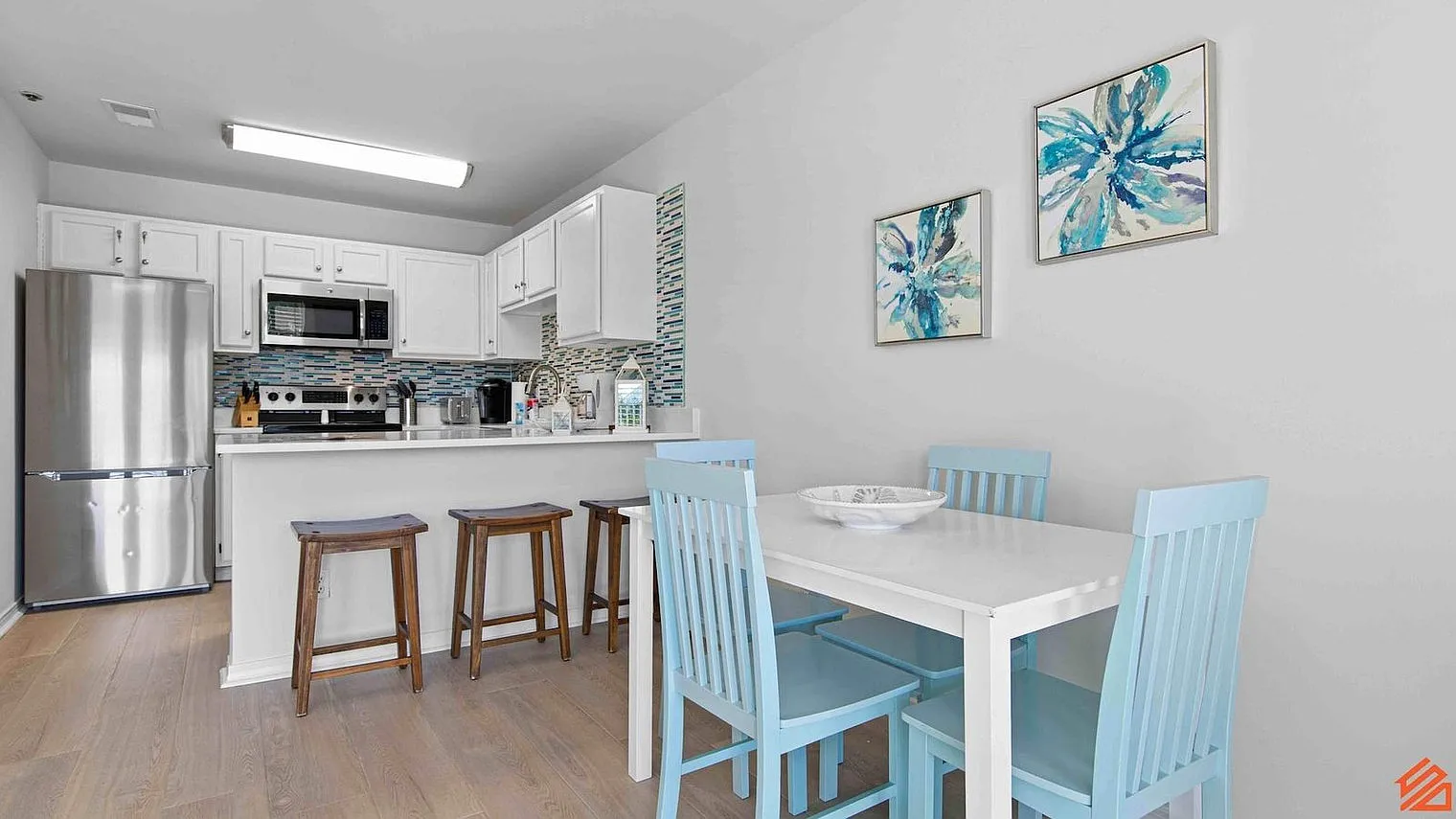 1 bed, 1.0 bath, 7050 sqft, $2,524 — Photo 4