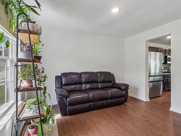 1105 Deerfield Dr — Photo 17
