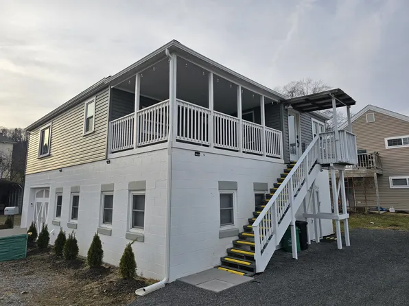 1119 Riverside Dr #2, Beaver, PA 15009