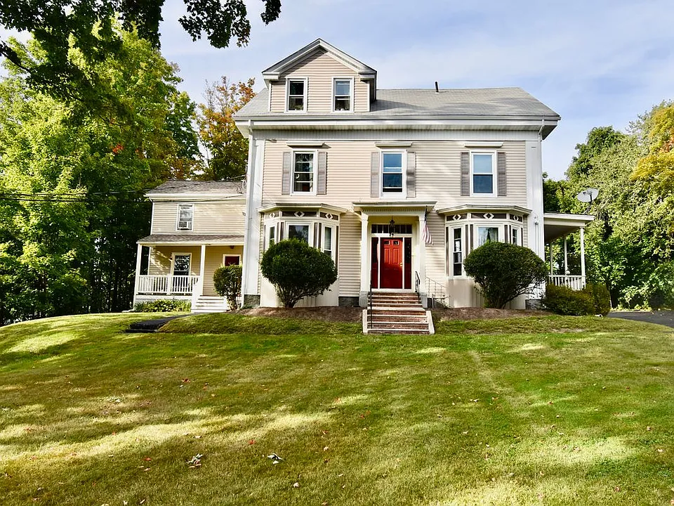 42 Preston Pl #4